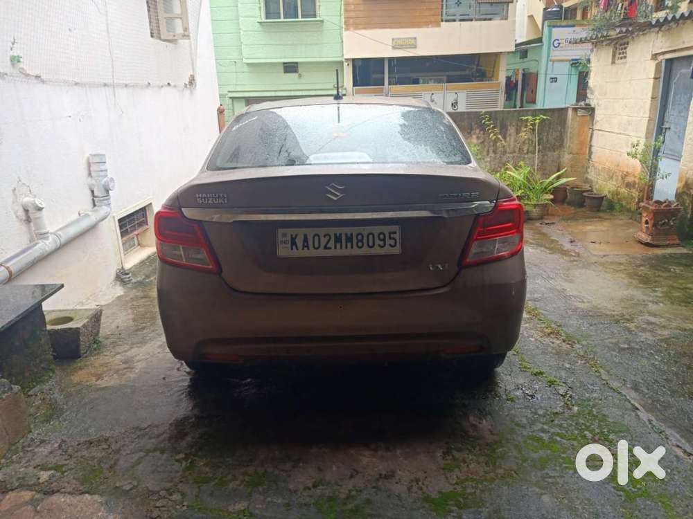 Maruti Suzuki Dzire 1.2 Vxi, 2017, Petrol