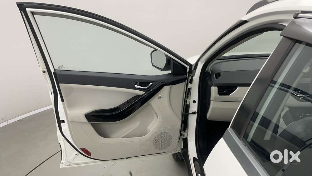 Tata Nexon 1.2 Revotron Xz Plus (s), 2021, Petrol
