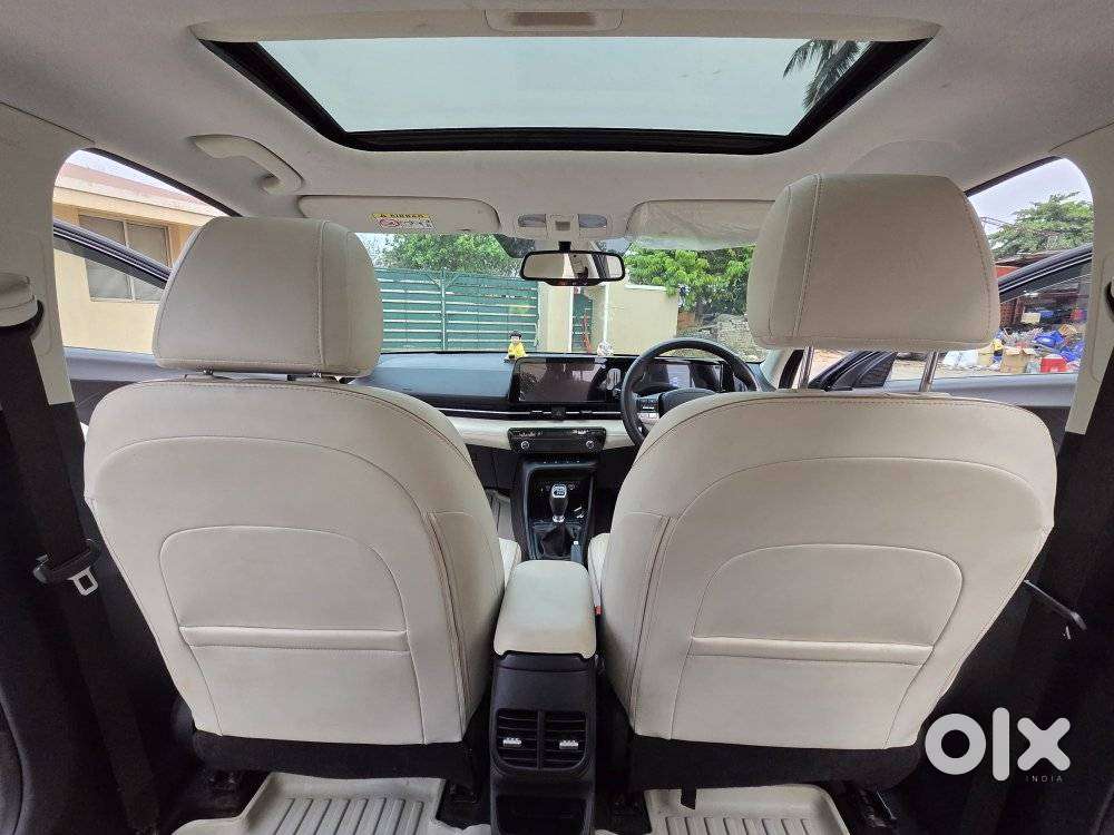 Hyundai Verna 1.5 Sx (o) Vtvt, 2024, Petrol