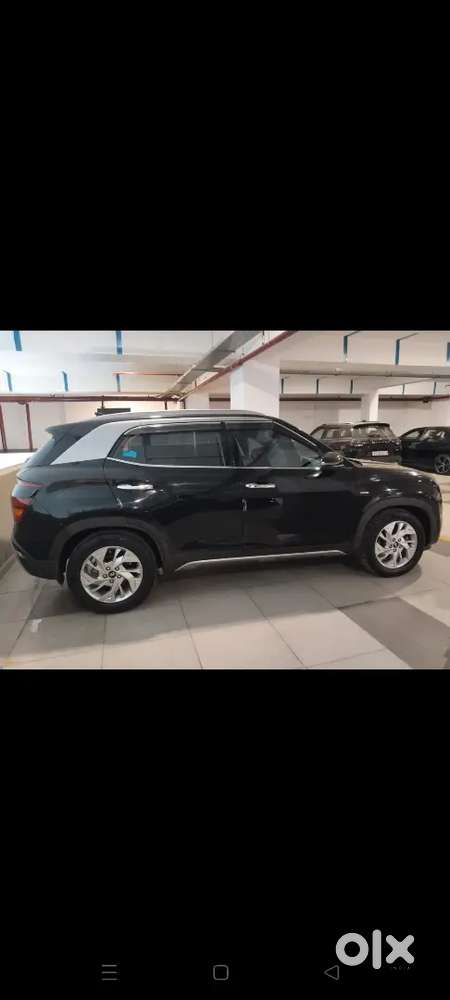 Hyundai Creta Petrol Sx 1.owner. 2.ke.