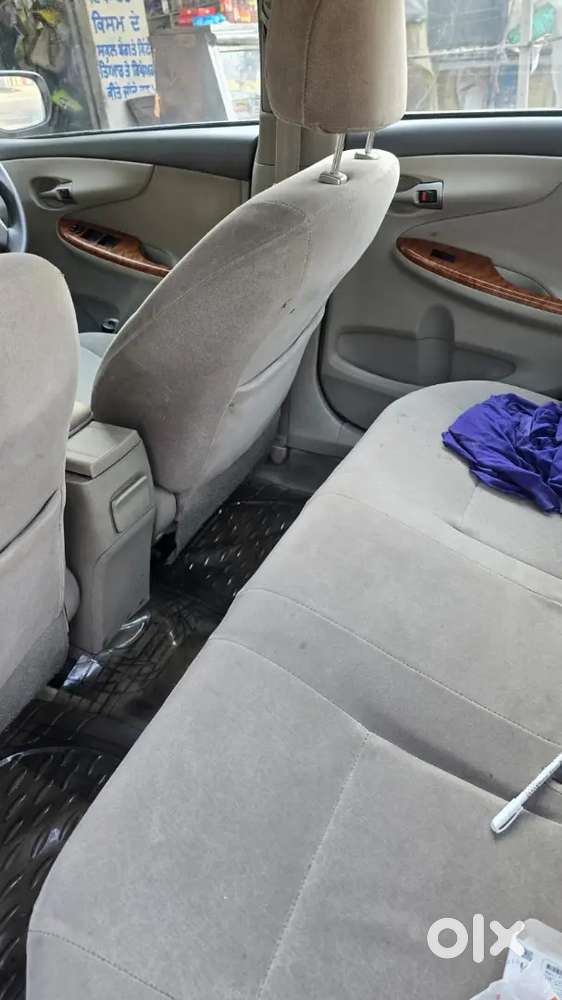 Toyota Corolla Altis 2009