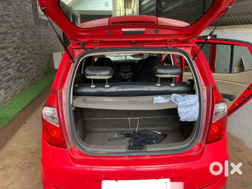 Hyundai I10 Asta Sunroof At 2013
