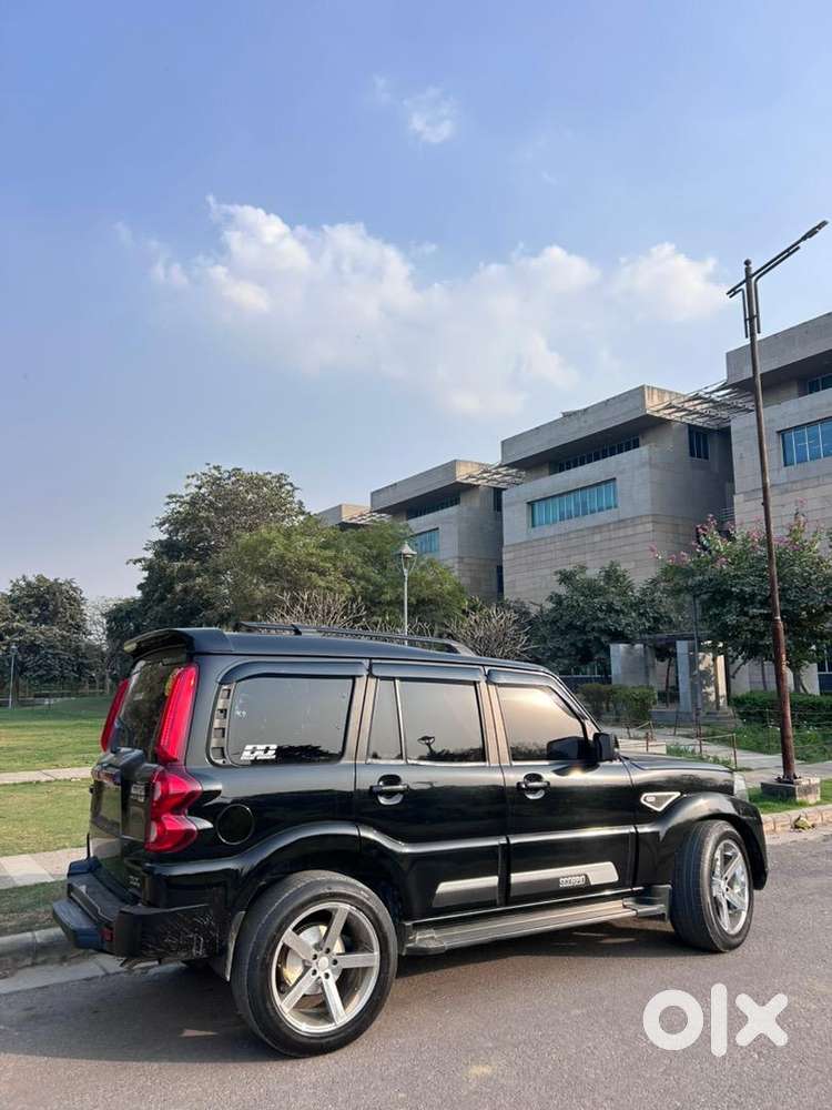 Mahindra Scorpio Classic 2023 Diesel Well Maintained