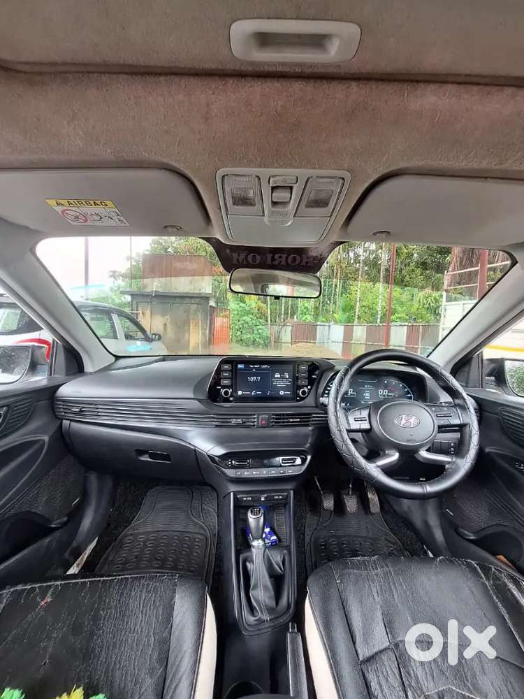 Hyundai New I20 2022 Petrol 330000 Km Driven