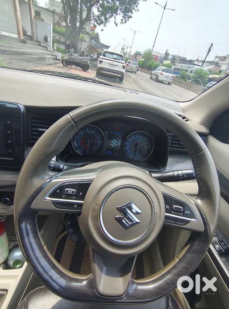 Ertiga Zxi+ 2023