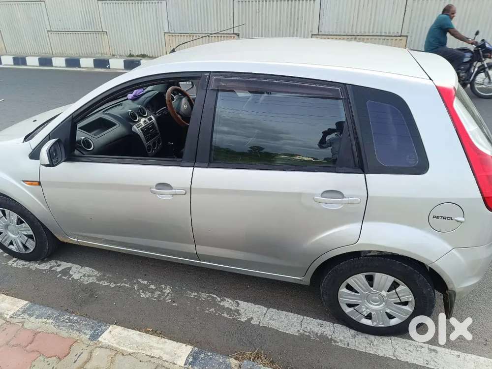 Ford Figo Petrol 2013