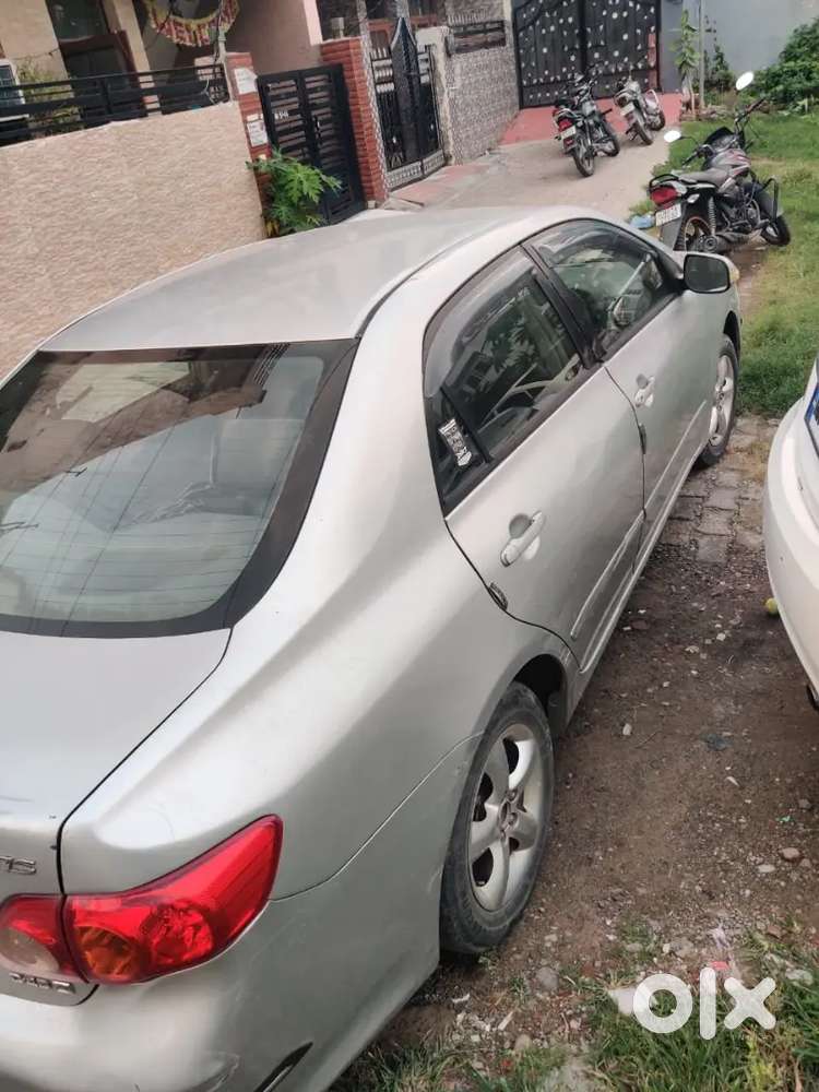 Toyota Corolla Altis 2011 Diesel Manual