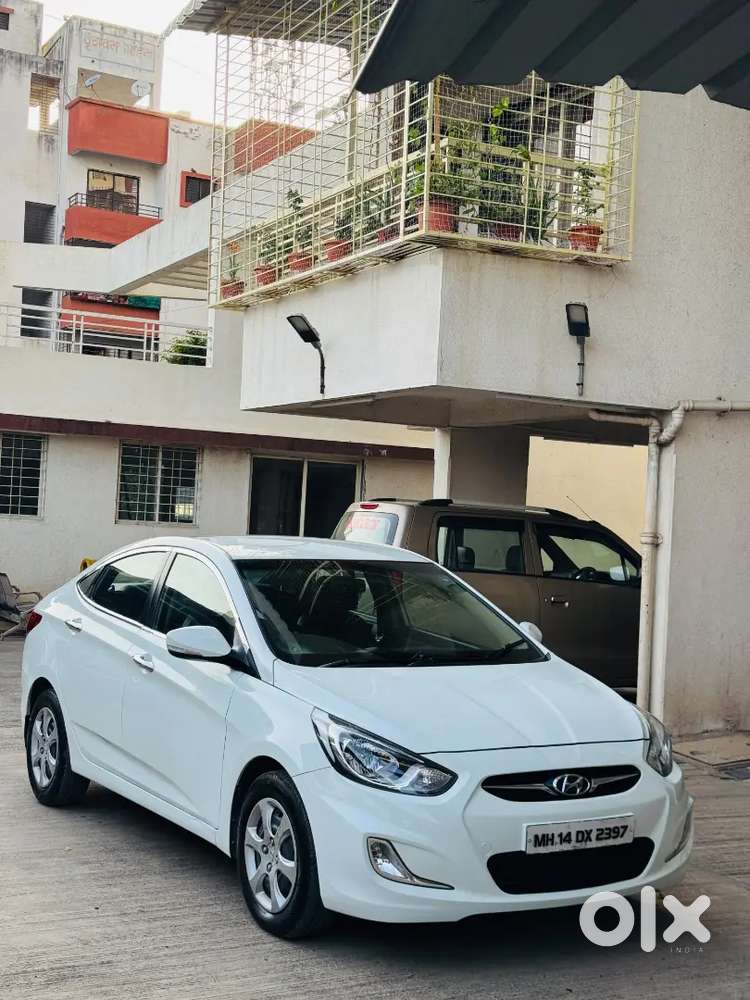 Hyundai Verna Crdi 2013 1st Owner 83710 Km 395000 Negotiable With Tran