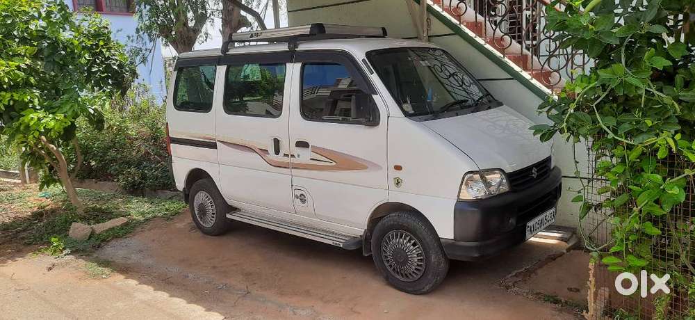Brand New Tyres, Center Lock, 2 Chidren Seats