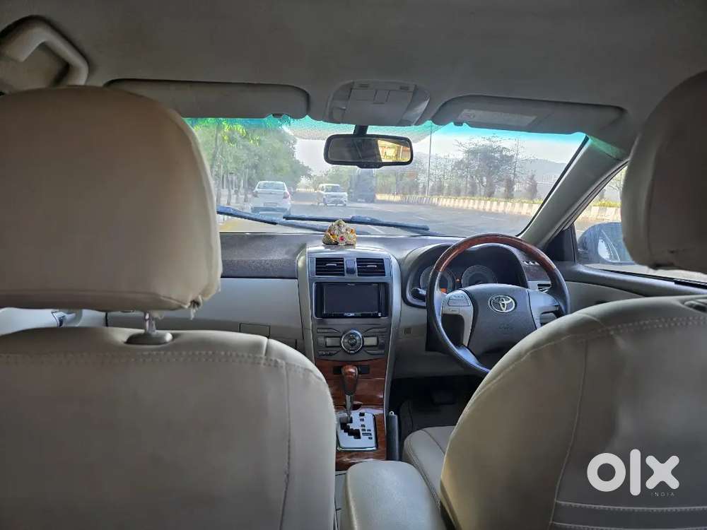 Toyota Corolla Altis 1.8 V Automatic