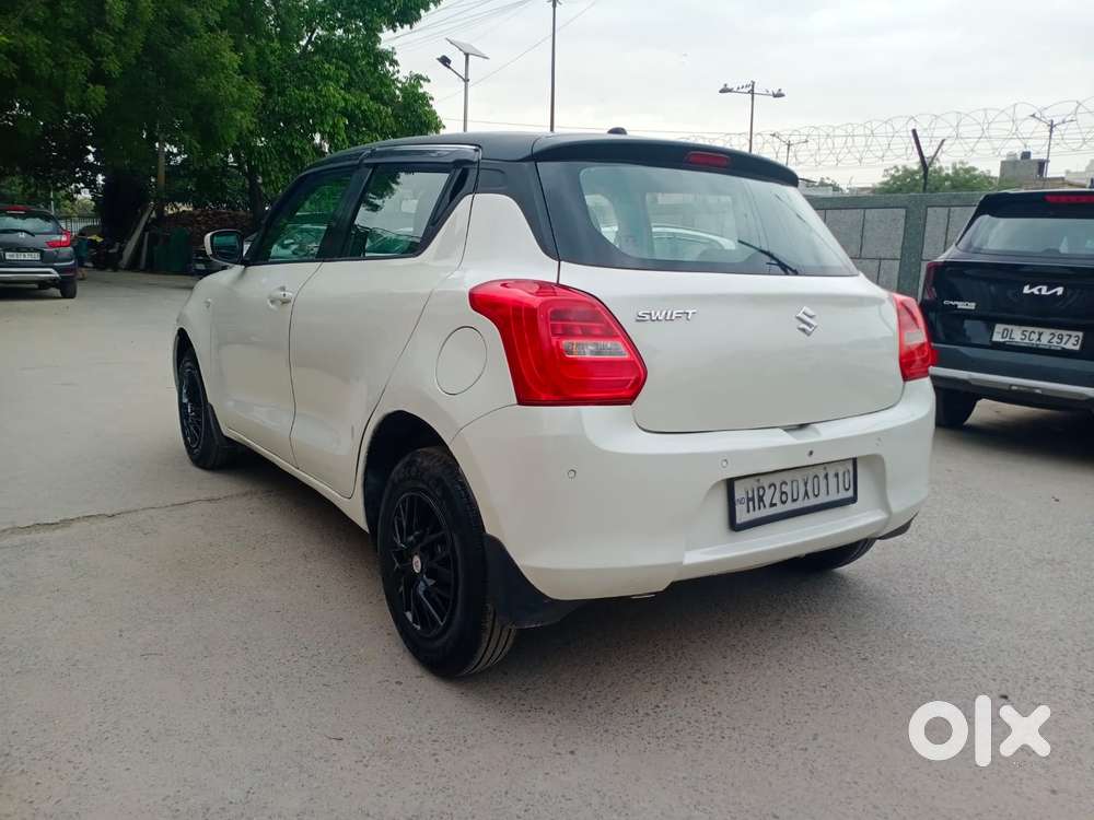 Maruti Suzuki Swift Lxi Optional-o, 2022, Petrol