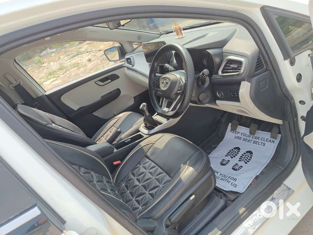 Tata Altroz Xz Plus (s) Icng, 2024, Cng & Hybrids