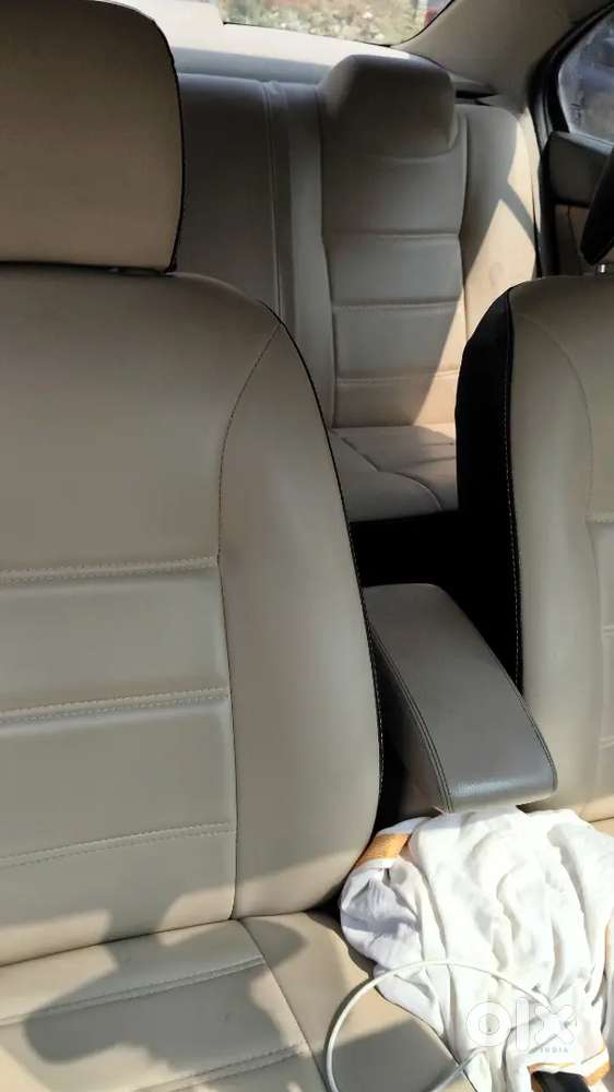 Car For Sale In Jankipuram