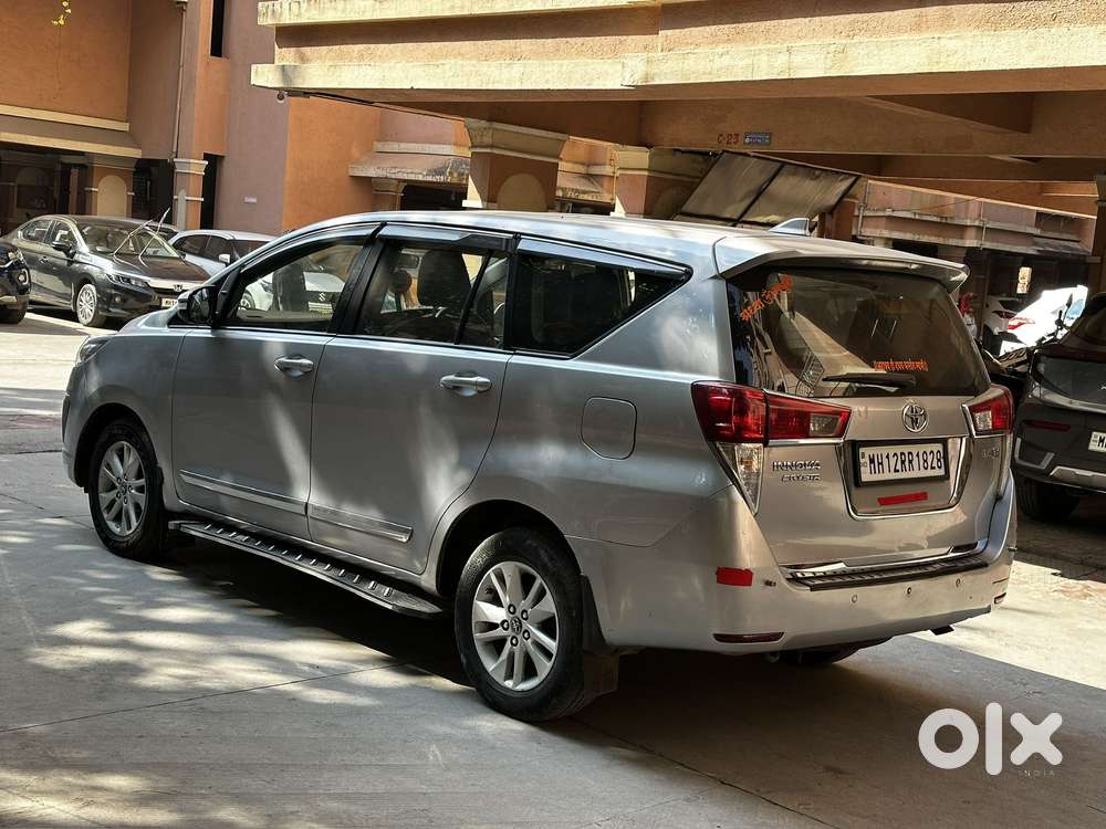 Toyota Innova Crysta 2.4 G Mt, 2017, Diesel