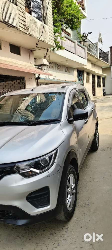 Renault Triber 1.0 Rxe 2024