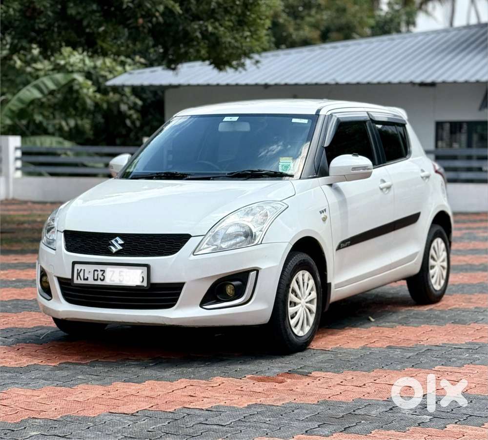 Maruti Suzuki Swift 1.2 Lxi (o), 2015, Petrol