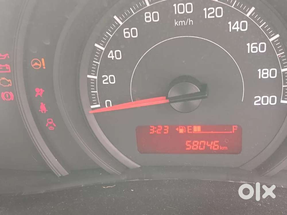 Maruti Suzuki Swift Lxi, 2022, Petrol