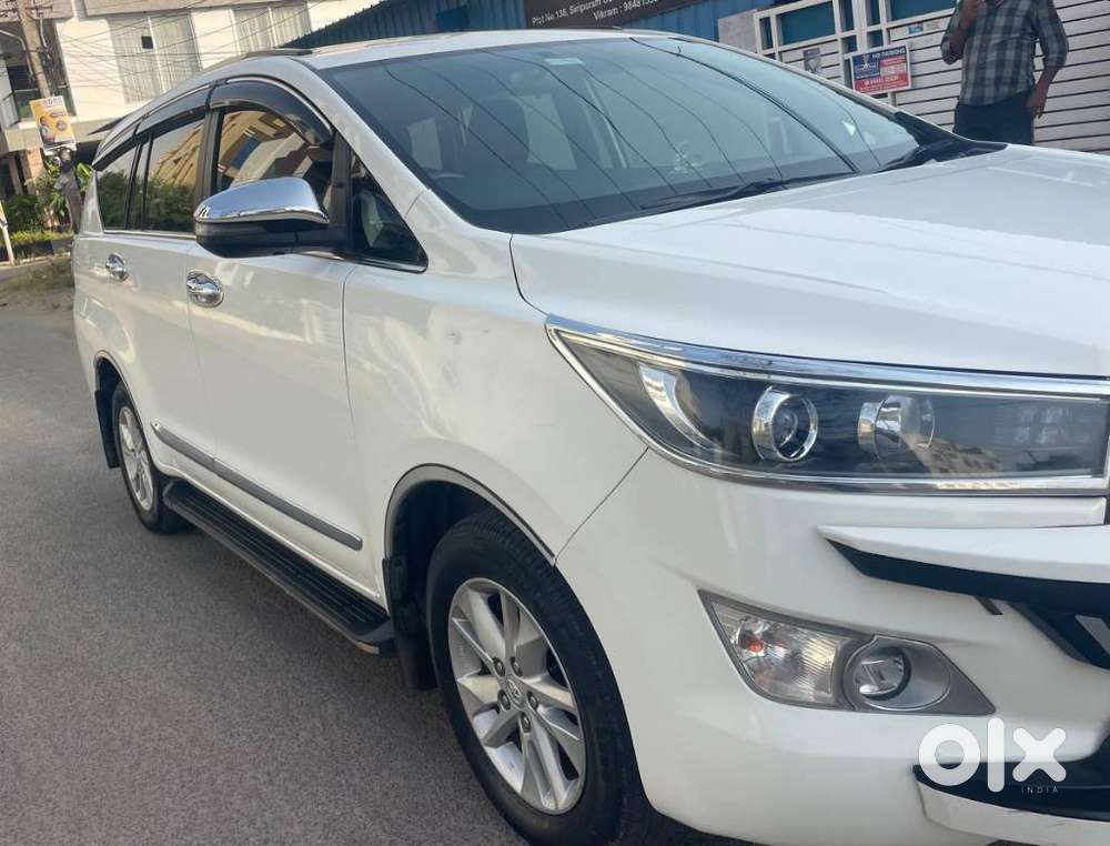 Toyota Innova Crysta 2.4 V 8 Str, 2020, Diesel