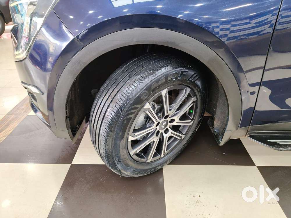 Mahindra Xuv700 2.0 Ax 7 Petrol At Luxury Pack Str, 2021, Petrol