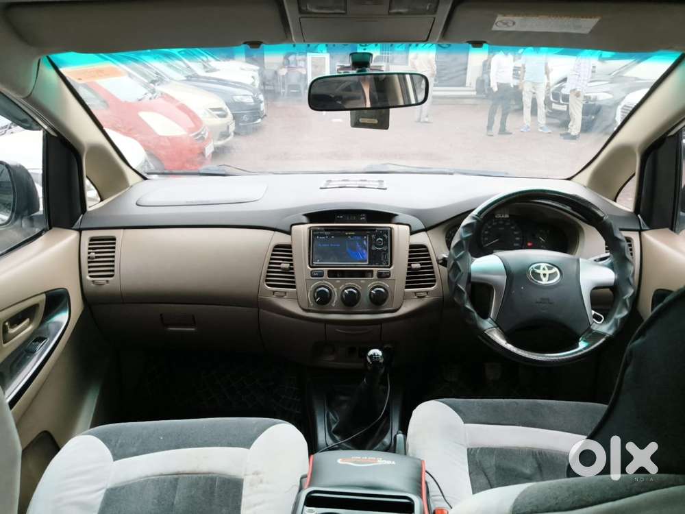 Toyota Innova 2.5 G (diesel) 7 Seater, 2015, Diesel