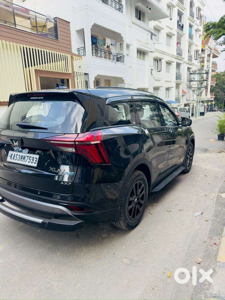 Mahindra Xuv700 2.0 Ax 7 Petrol At Str, 2024, Petrol