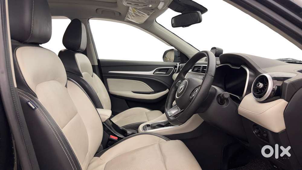 Mg Astor 1.5 Sharp(o) Cvt Ivory, 2024, Petrol
