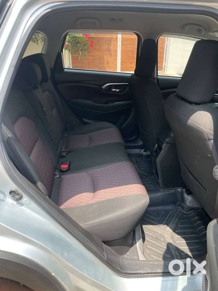 Maruti Suzuki Grand Vitara 1.5 Sigma Smart Hybrid, 2025, Petrol