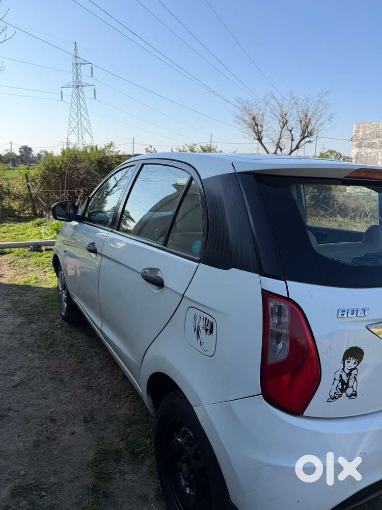 Tata Bolt Petrol Manual 2017