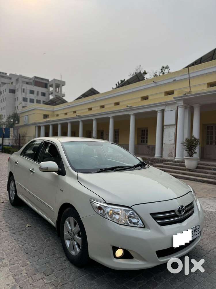Toyota Corolla Altis