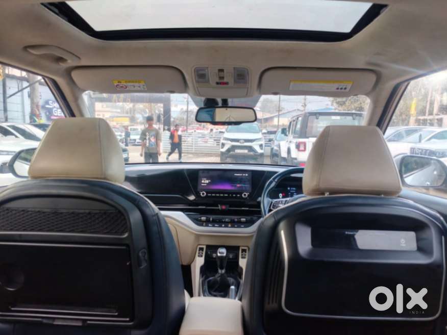 Kia Carens Luxury 1.5 Diesel Imt 7 Str, 2023, Diesel