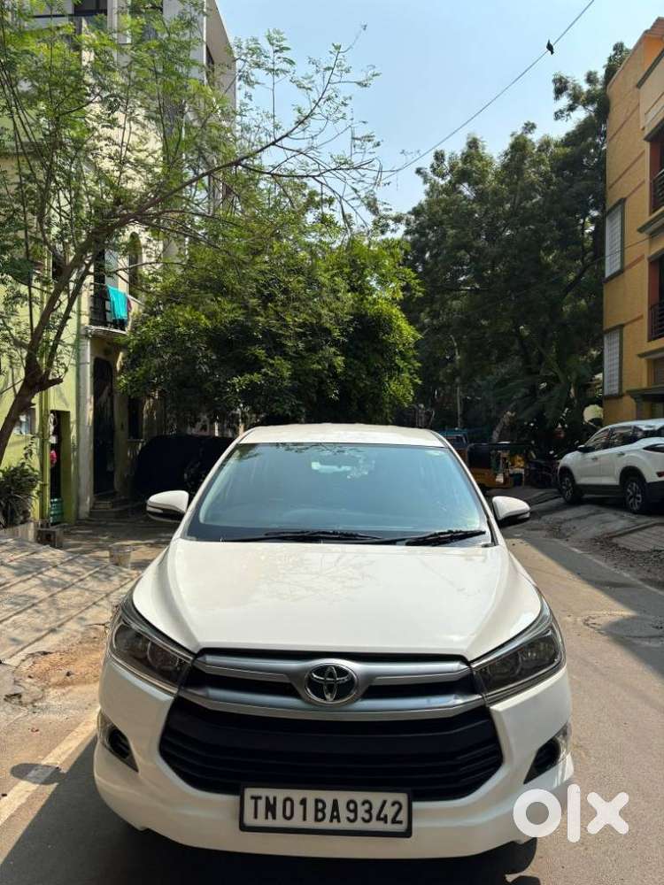 Toyota Innova Crysta 2.8 Gx At 7 Str, 2016, Diesel