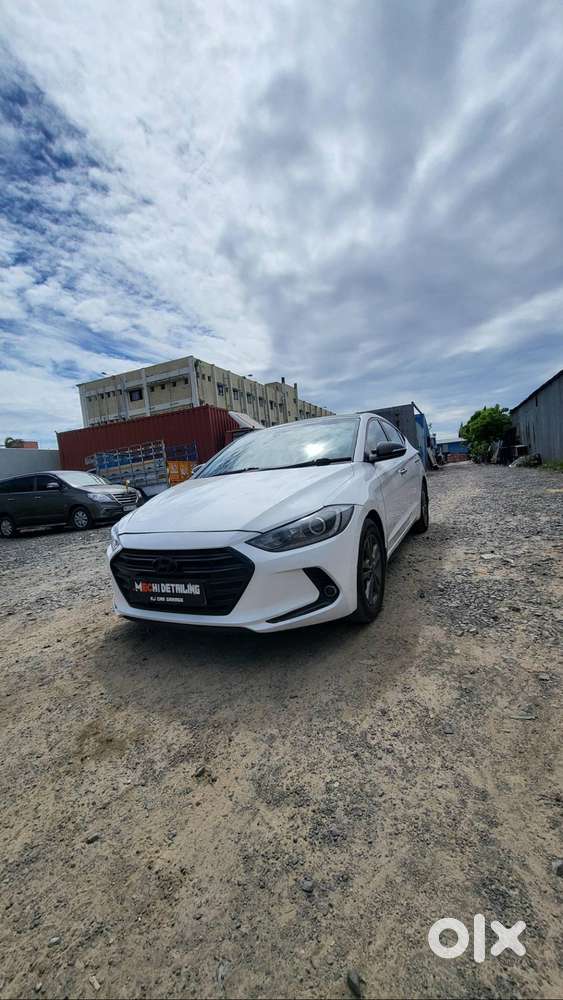 Hyundai New Elantra 2016 Diesel Well Maintained