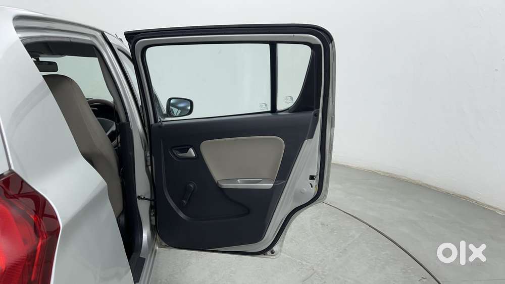 Maruti Suzuki Alto K10 1.0 Vxi Amt, 2016, Petrol