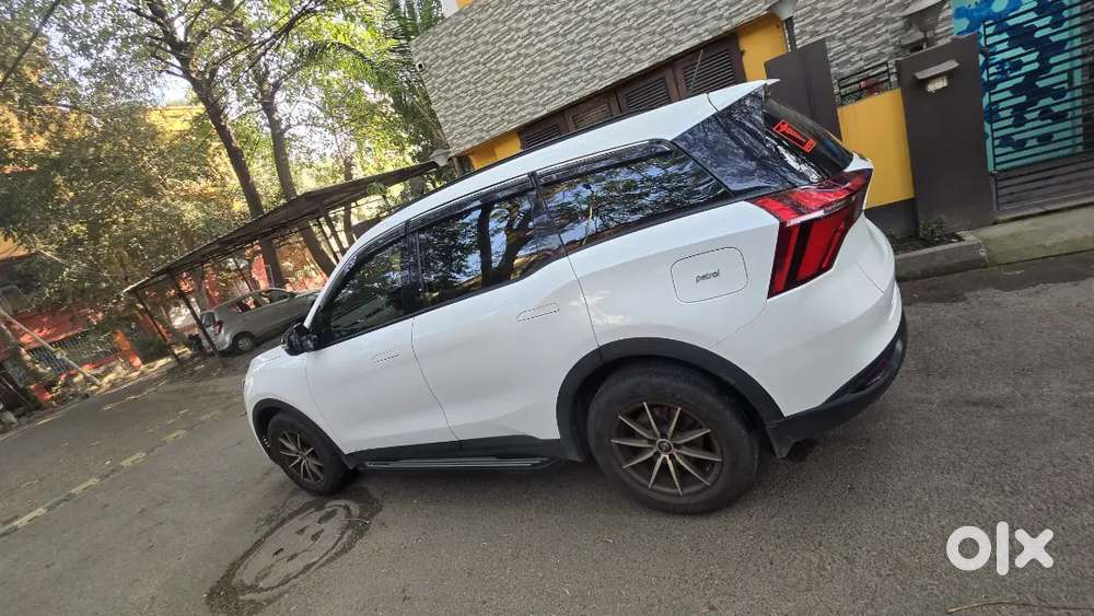 Mahindra Xuv700 2022 Petrol 37000 Km Driven