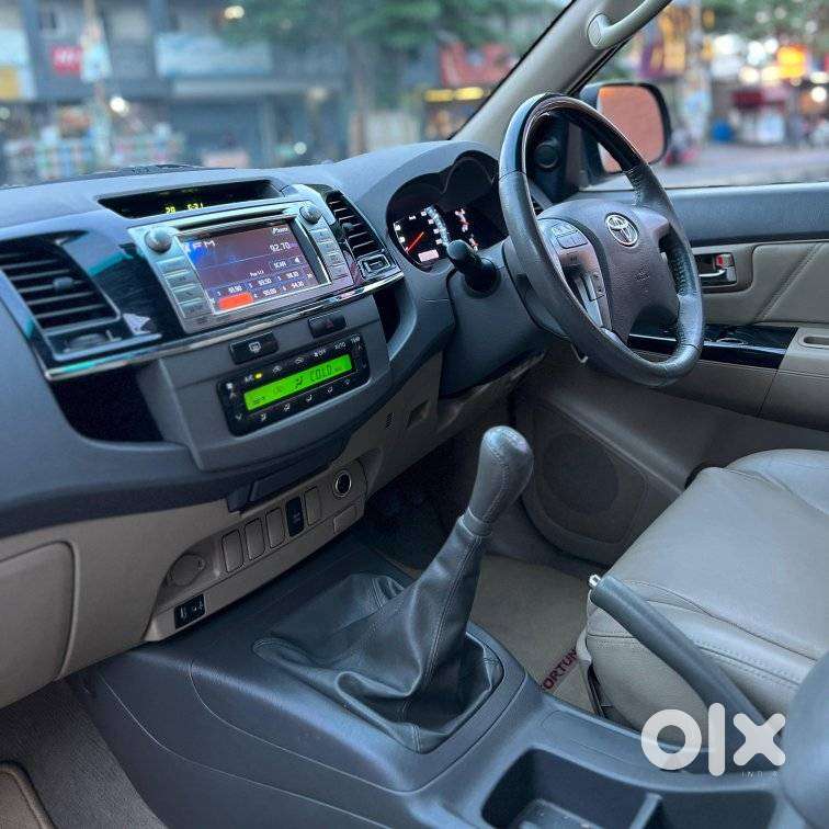 Toyota Fortuner 3.0 4x2 Mt, 2014, Diesel