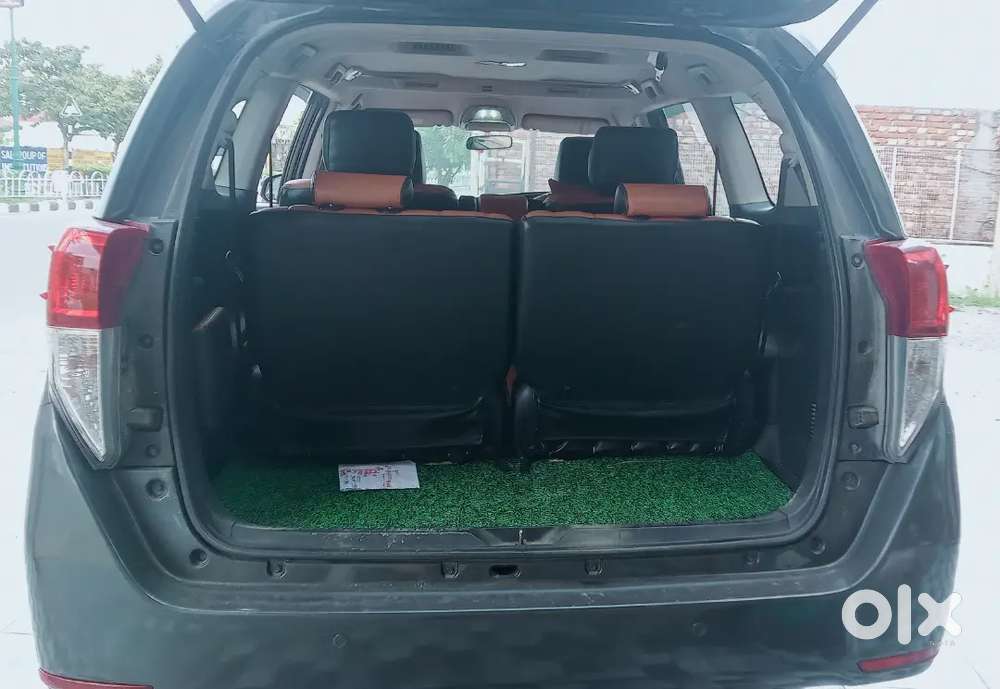 Toyota Innova Crysta 2017 Diesel Manual