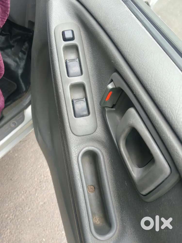 Maruti Suzuki Zen Estilo Lxi 2004 Petrol