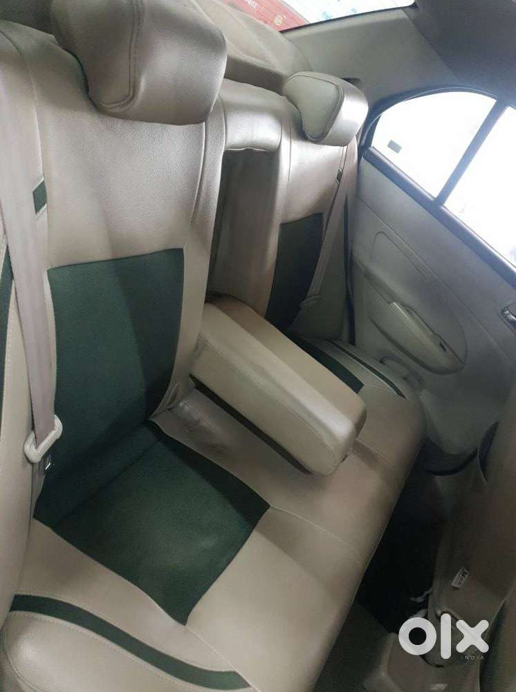 Maruti Suzuki Dzire Ags Zdi Plus, 2012, Diesel