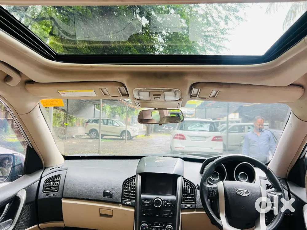 Mahindra Xuv500 2.2 W10 2017