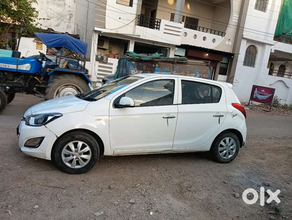 Hyundai I20 2013 Diesel 92000 Km Driven