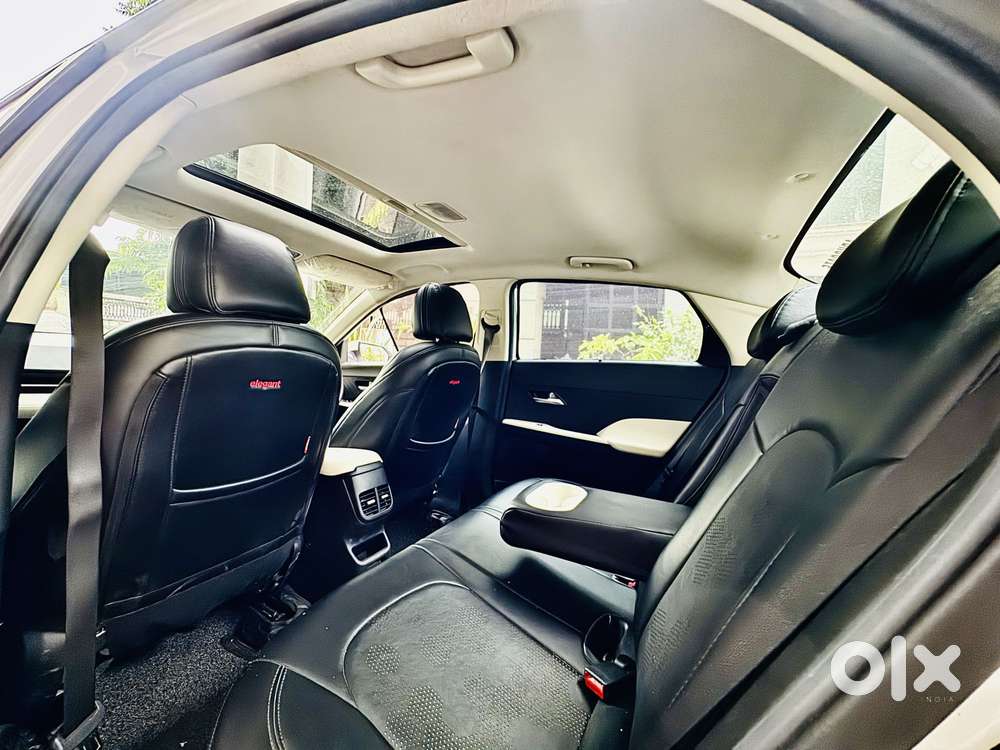 Hyundai Verna 1.5 Sx Vtvt, 2025, Petrol