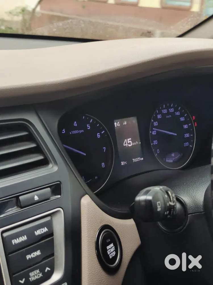Hyundai Elite I20 Asta (full Topend)2015