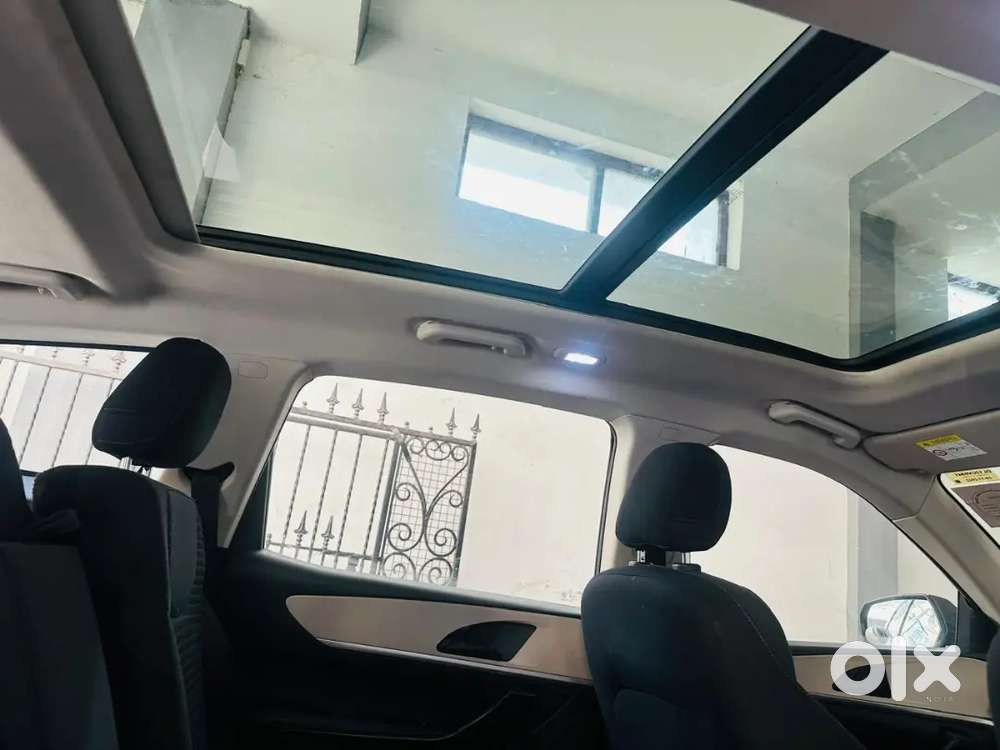 Xuv 700 Ax5 7 Seater, Nov 2022