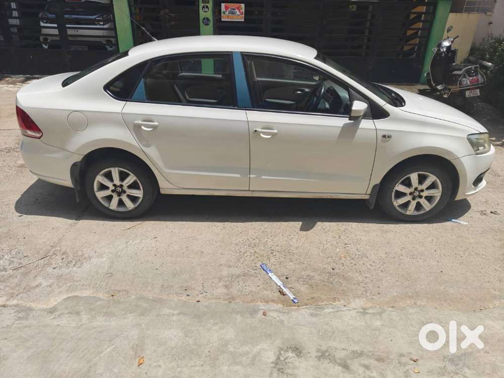 Volkswagen Vento 2011 Petrol