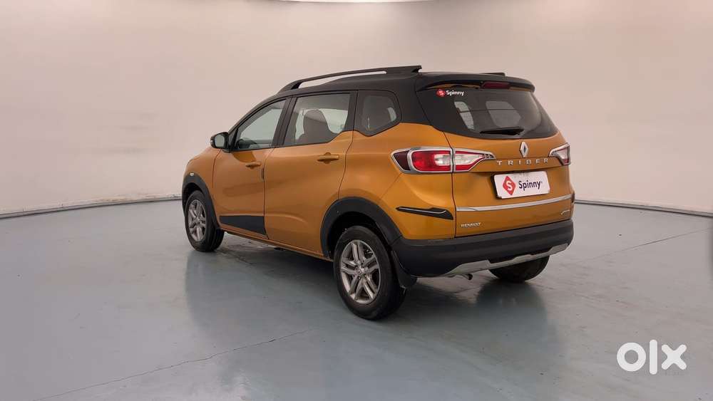 Renault Triber Rxz, 2022, Petrol