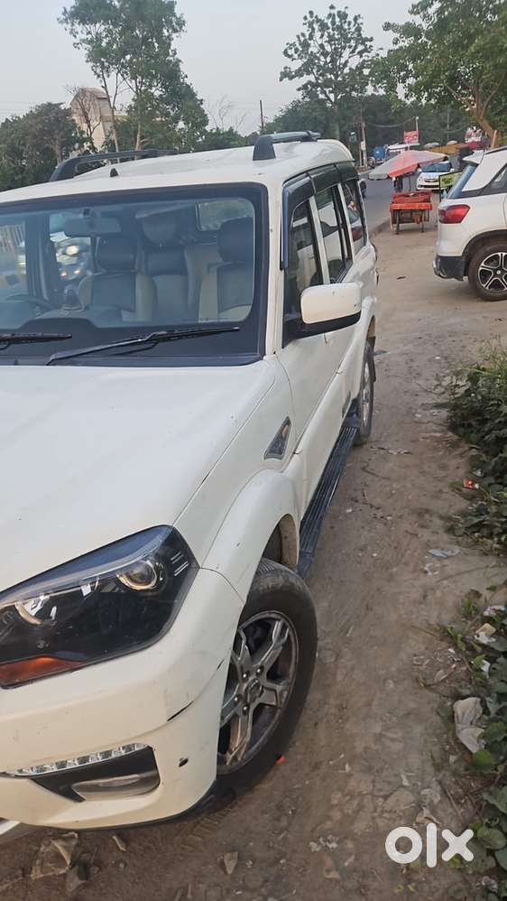 Mahindra Scorpio Diesel Manual 2017