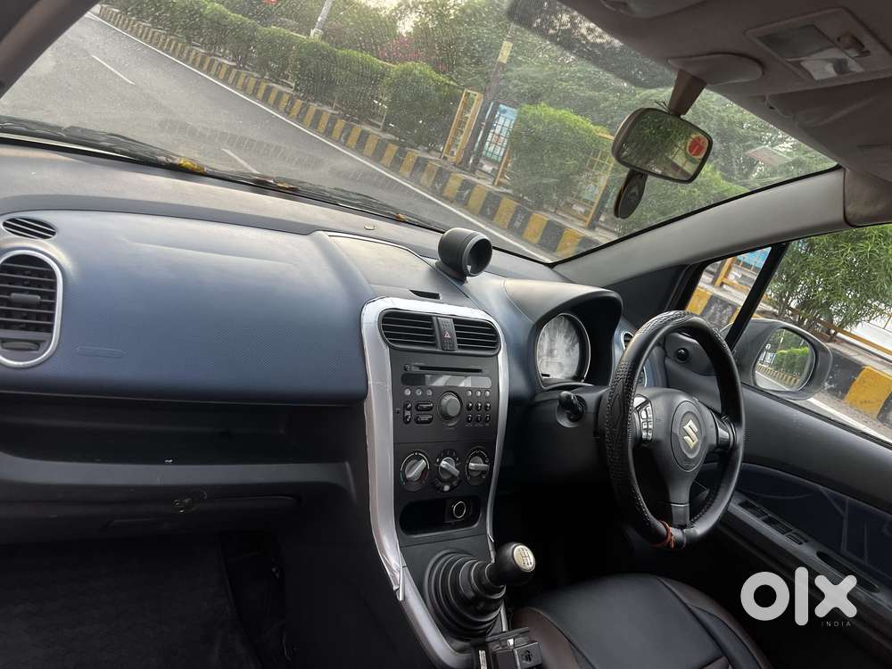 Maruti Suzuki Ritz Zxi Abs, 2011, Petrol