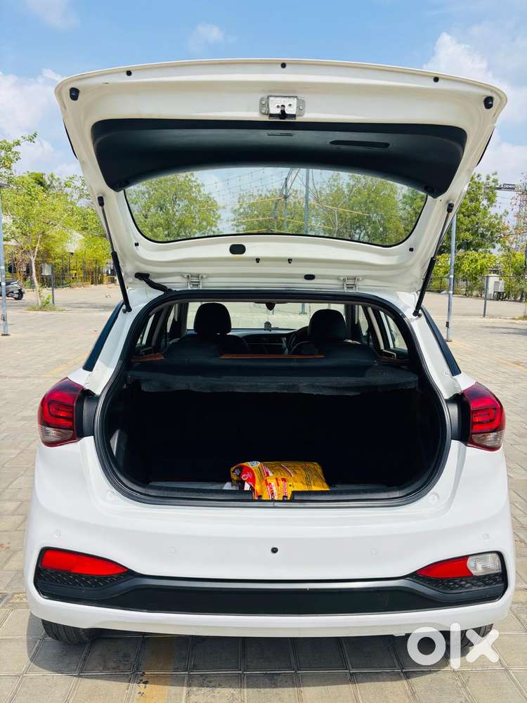 Hyundai I20 Magna Plus, 2019, Petrol