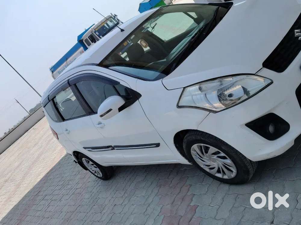 Maruti Suzuki Ertiga 2015 Diesel 102000 Km Driven