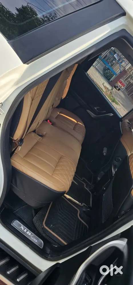 Mahindra Xuv500 2.2 2019 Driven 35000